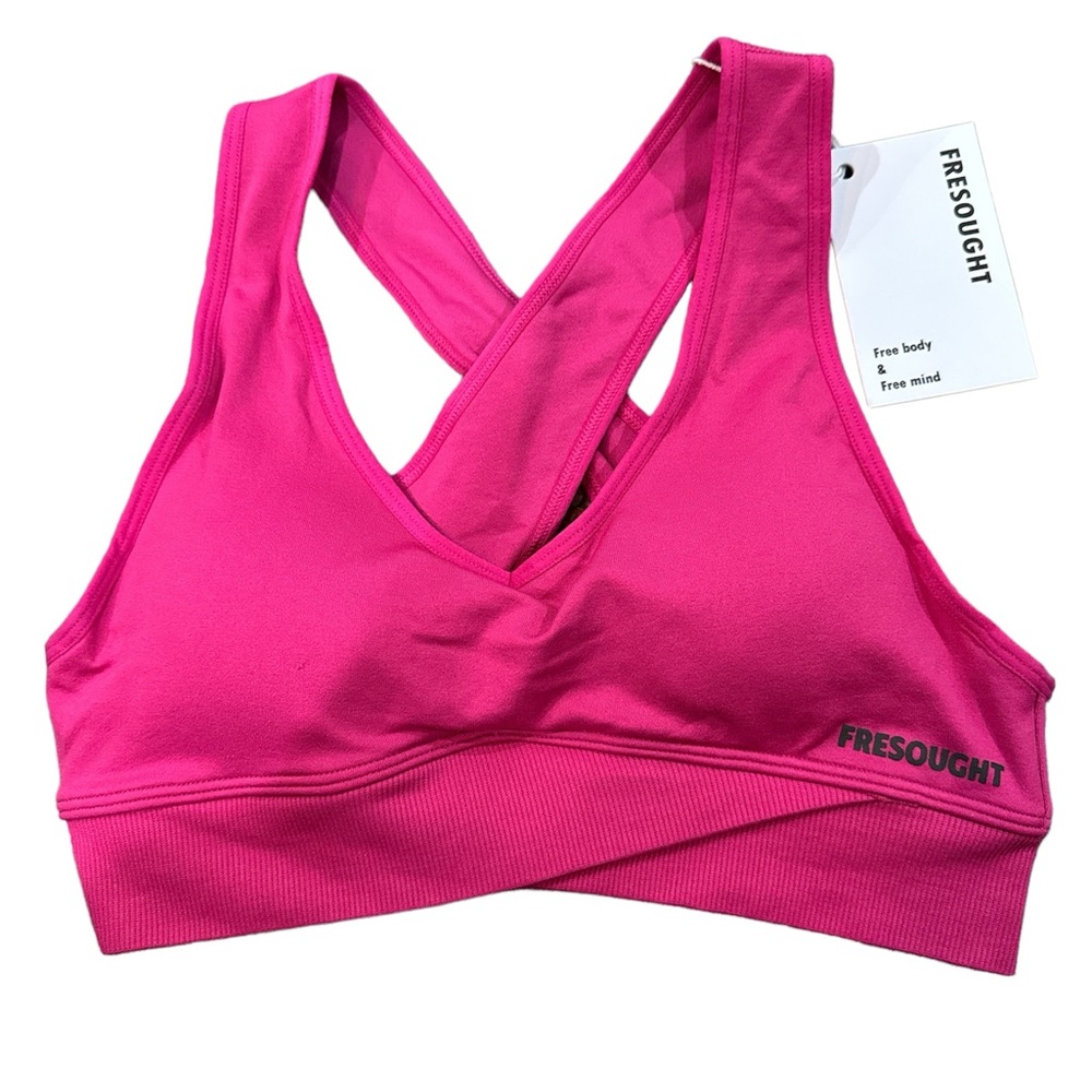 NWT Fresought Activewear Bra Women Medium Athleisure Workout Top‎ Padded Pink